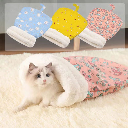 🐱🛏️ Warm Plush Cat Sleeping Bag – Self-warming cave & cozy hideaway ✨
