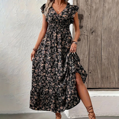 🌸👗 Flowy floral maxi dress – chic, comfy & versatile! 🌟 Buy 2 get 8% off!
