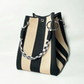 👜✨ Knitted bucket bag – chic stripes, spacious, perfect for vacations!