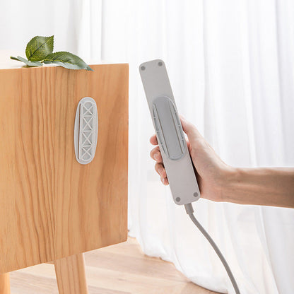 💥 50% off! 🔌 Self-adhesive socket holder without drilling - attach power plugs, routers, adapters and more. Removable and reusable. Dimensions: 10×3.7 cm. White 🏠