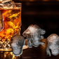 💀 3D Skull Silicone Ice Cube Tray with Lid – Fun Slow-Melting Ice Mold for Whiskey, Cocktails & Halloween Drinks